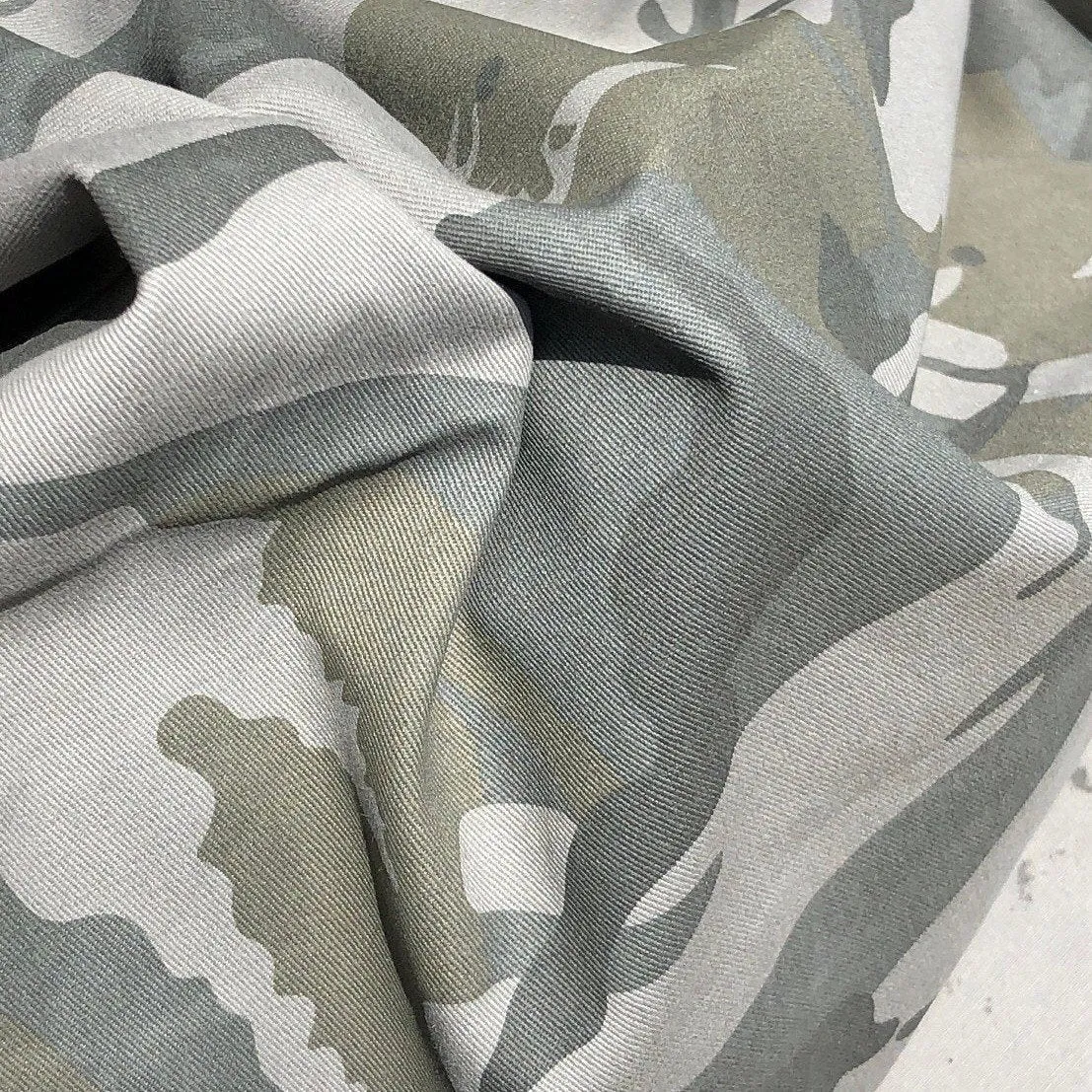 60" 100% Cotton Twill 7 OZ Dark Green Camouflage Camo Print Apparel & Face Mask Woven Fabric By the Yard