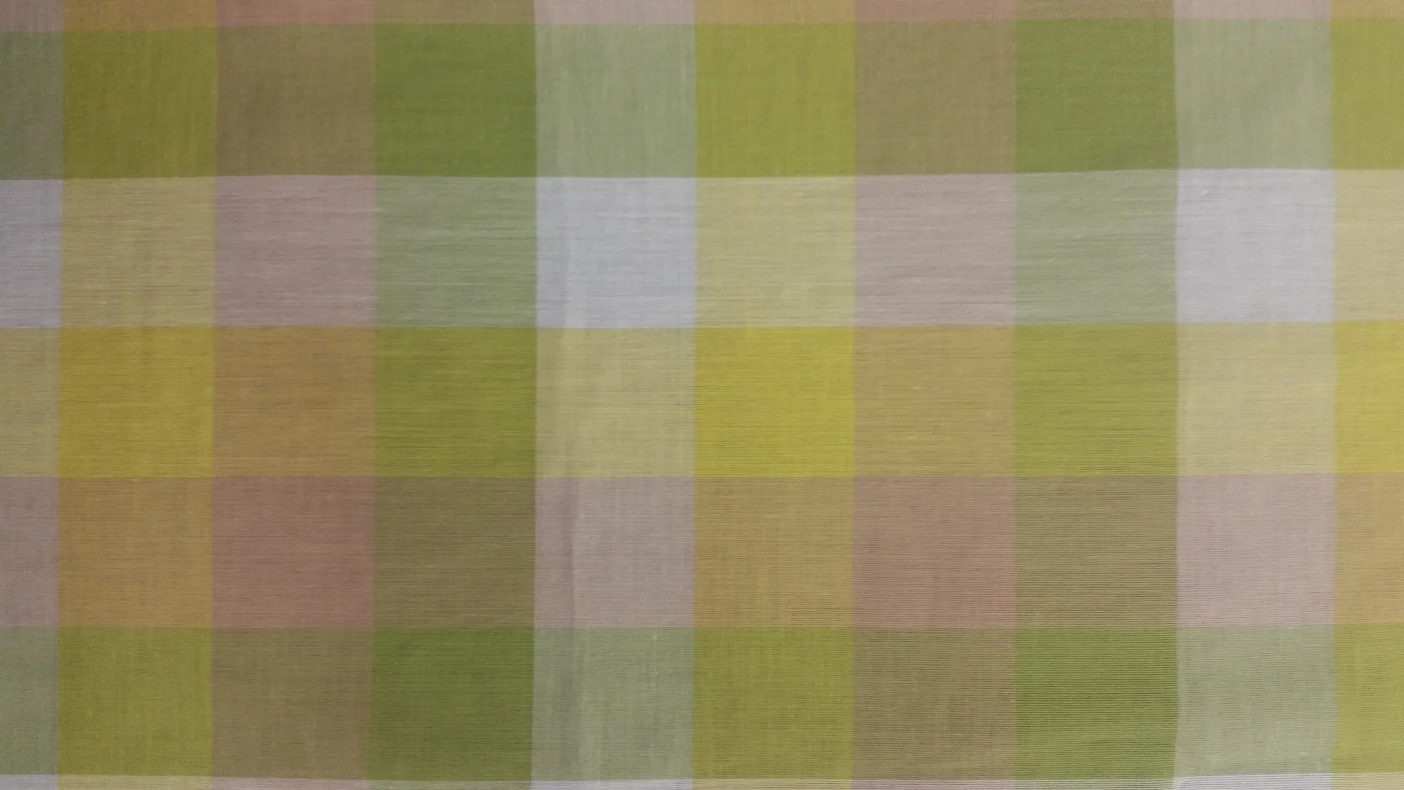 COTTON LAWN YARN DYED  DSN-BUFFALO CHECK NON-STRETCHED WOVEN - SHIRTING FABRIC<br><h6>9-GREEN/KHAKI<br>250C-CLWNP BUFF</h6>