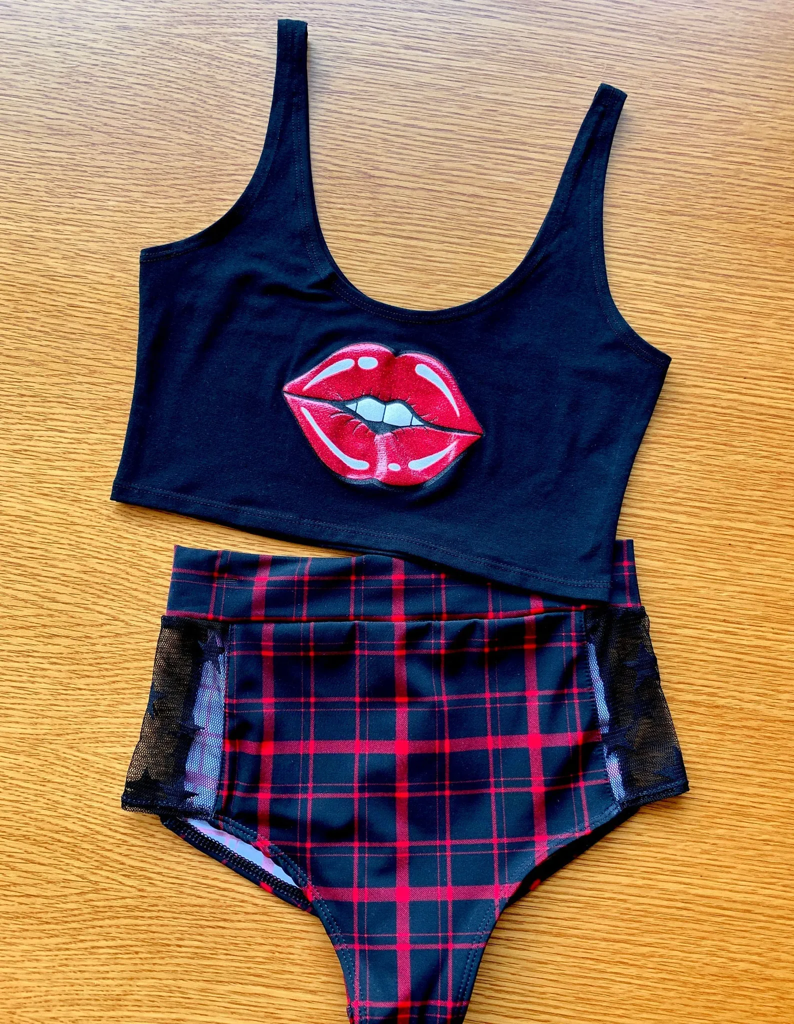 Lips Crop Tank in Black with Red Lips